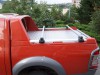 Hardtop - kryt korby na Ford Ranger DC vybavený i příčníky. Červeno - bílé provedení. Hardtop na pickupu. hardtop, ford ranger, pickup, bazar